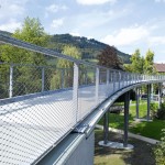 Passarela construída com concreto têxtil, em Albstadt, na Alemanha: material já é aplicado em construções.