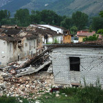 Terremoto em Áquila, na Itália, em 2009: maioria dos prédios tinha pilares projetados com dimensões erradas.