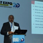 Paulo Safady Simão, no M&T Expo 2015: não se pode deixar o Minha Casa Minha Vida morrer