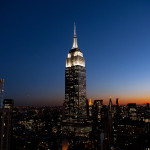 Empire State Building: reformas fazem prédio economizar US$ 2,8 milhões por ano em consumo de energia elétrica.