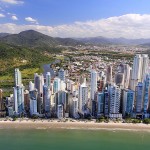Balnerio Cambori, em Santa Catarina, concentra o maior volume de m de construes de luxo do pas