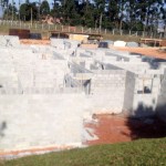 Sistema com blocos de concreto permite construir em larga escala