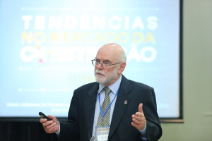 Brian Nicholson, consultor da Sobratema: expectativa de crescimento gradual a partir de 2017