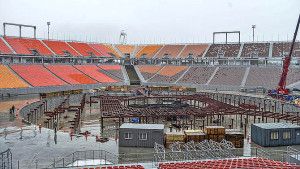 Estádio olímpico de PyeongChang, na Coreia do Sul: uma semana após o evento começou a ser desmontado. Crédito: USATSI