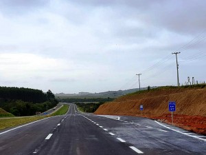 Duplicação da BR-116, no Rio Grande do Sul-RS: trecho de 27 quilômetros acaba de ser inaugurado. Crédito: DNIT 