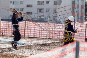 Desempenho da construção civil em 2020 faz com que setor empregue um total de 2 milhões e 225 mil trabalhadores com carteira assinada Crédito: Agência Fiep