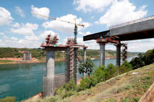 Nova ponte Brasil-Paraguai está com 45% das obras executadas do lado brasileiro, em Foz do Iguaçu Crédito: Alan Santos/PR