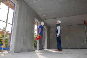 Construção do edifício no campus da Universidade Tecnológica de Dresden: obra utiliza elementos pré-fabricados de concreto de carbono Crédito: Stefan Gröschel/TU Dresden